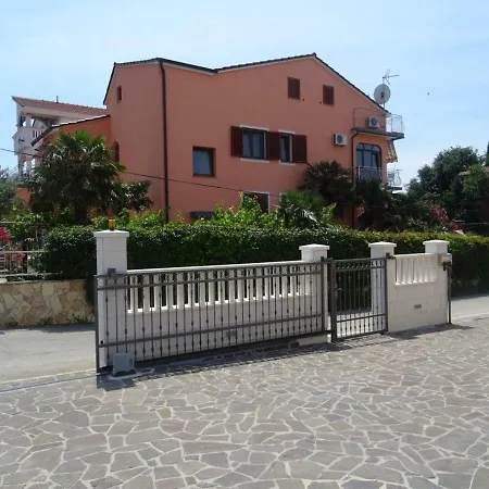Apartment With A Parking Space Biograd Na Moru, Biograd - 860 *