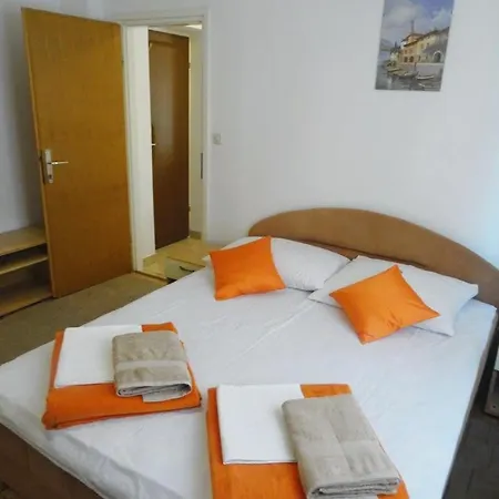 Apartment Apartments With Parking Space Biograd Na Moru - 860