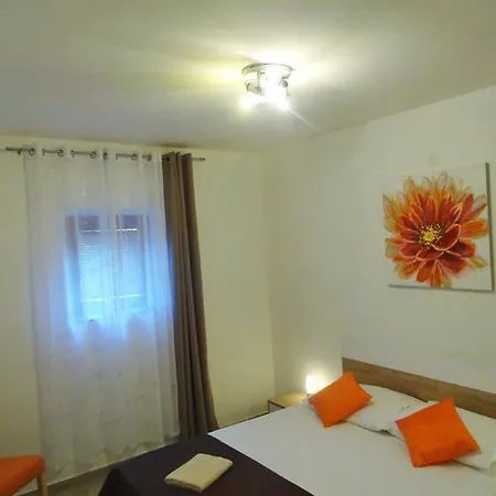 With A Parking Space Biograd Na Moru, Biograd - 860 Apartment Biograd Na Moru