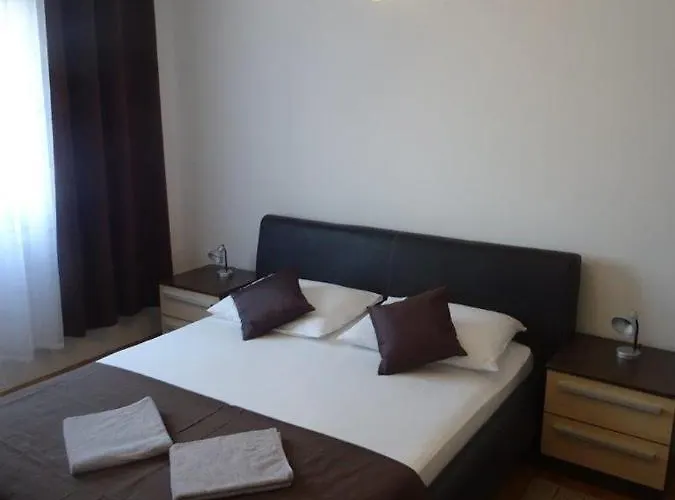 아파트 With Parking Space Biograd Na Moru, Biograd - 860 비오그라드나모루