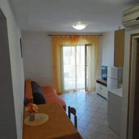 Apartments With Parking Space Biograd Na Moru, Biograd - 860 * Biograd Na Moru