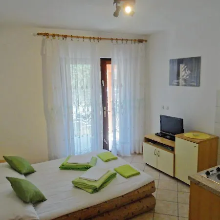 Apartments With Parking Space Biograd Na Moru, Biograd - 860 *
