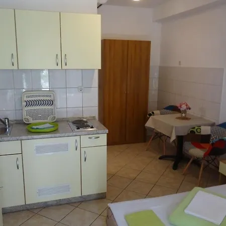 Apartments With Parking Space Biograd Na Moru, Biograd - 860 *