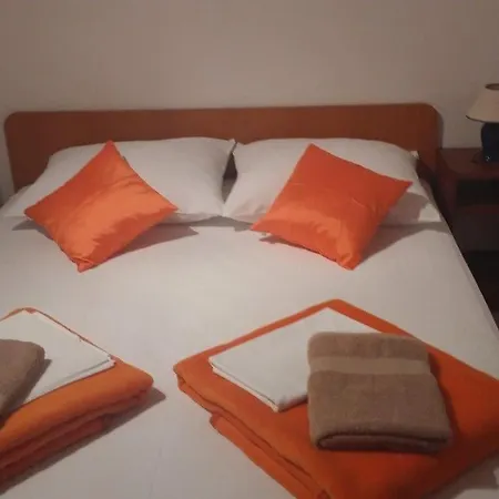 Apartments With Parking Space Biograd Na Moru, Biograd - 860 * Biograd Na Moru