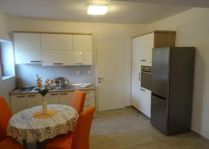 With Parking Space Biograd Na Moru, Biograd - 860 Apartment Weißenburg